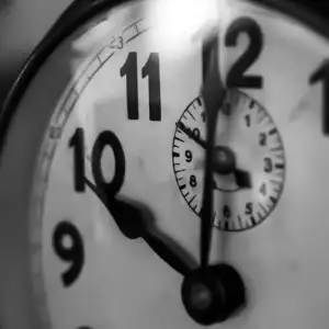 Using the Always Block to Model Sequential Logic in SystemVerilog